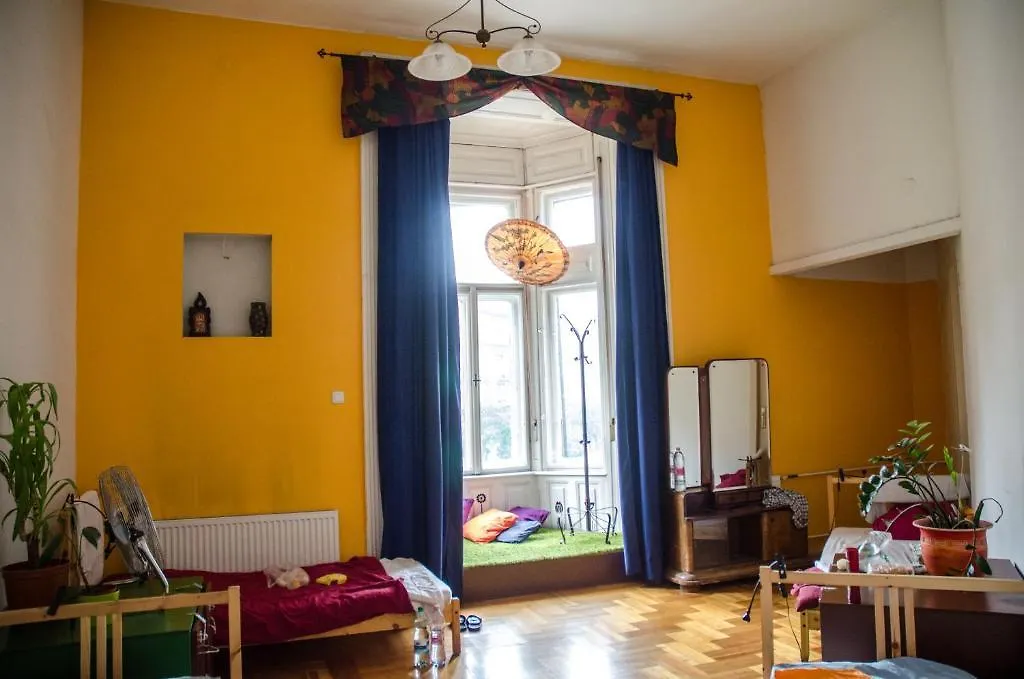 The Groove Hostel Budapest